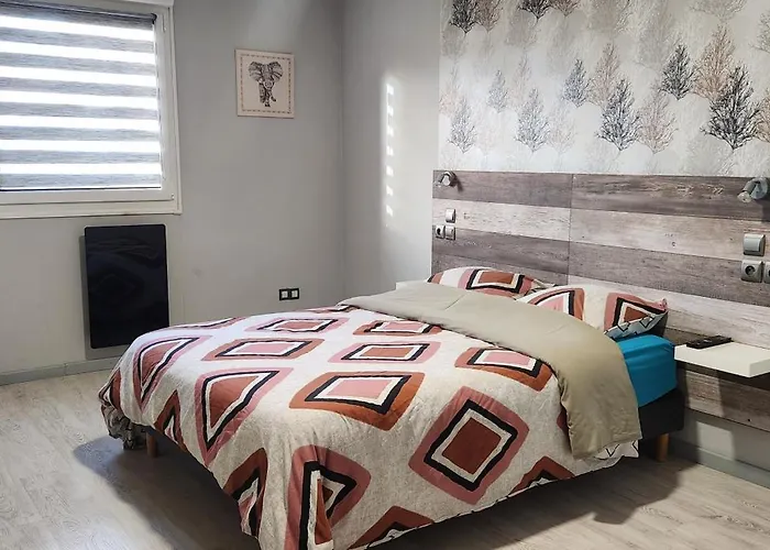 La Villa De L Embusade Guesthouse